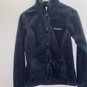 black columbia zip up